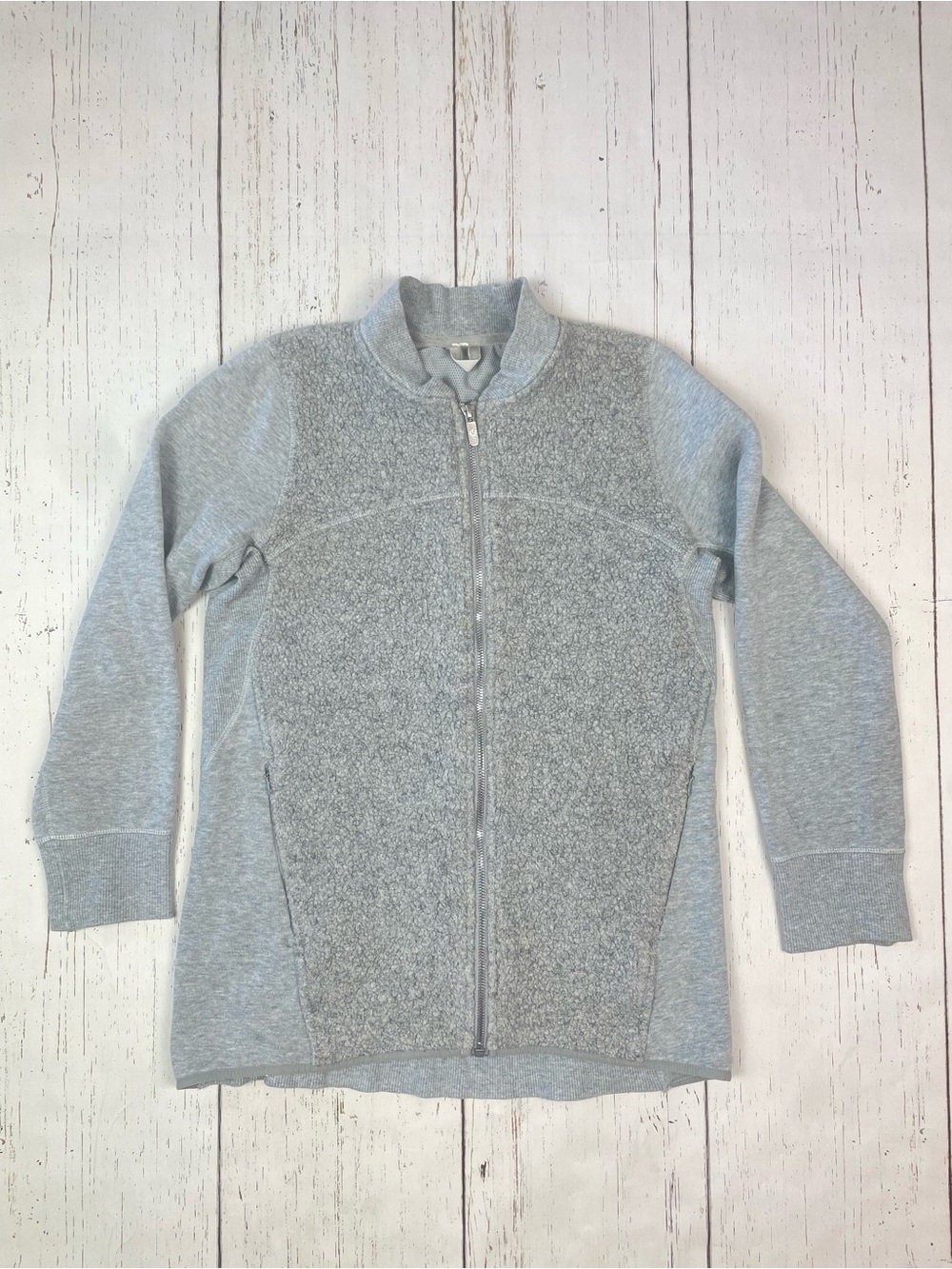 Lululemon Stand Out Sherpa Jacket - Picture 2 of 16